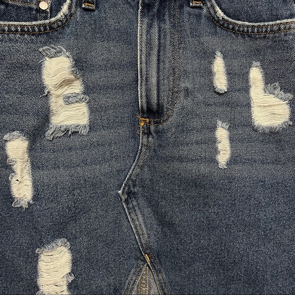 H&M Light Blue Denim Distressed Skirt - Picture 3 of 3